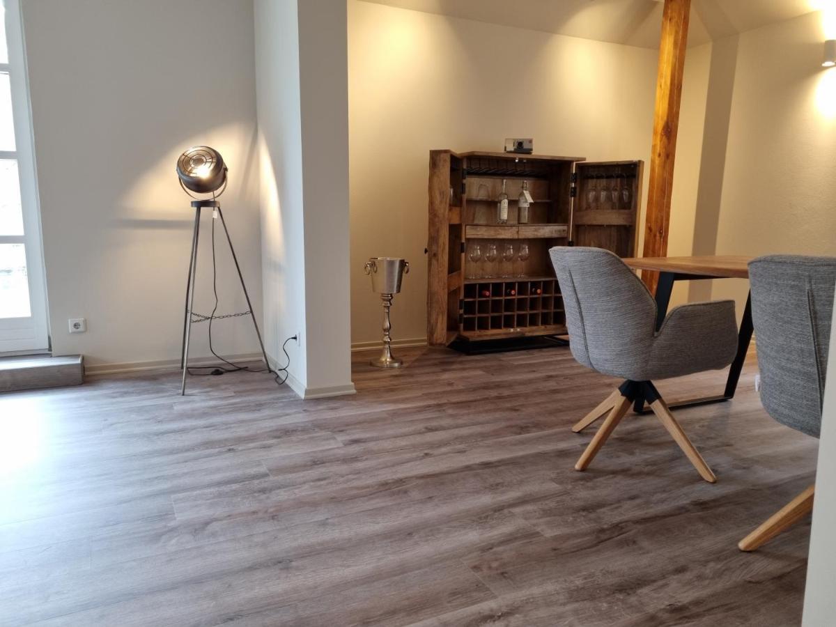 5 Sterne Bahnhoftraum, Appartement "Waldliebe" 133Qm, Grosse Terrasse 70Qm, Qr Code Scannen Fuer Virtuellen Rundgang, Premium Ausstattung เบราน์เฟลส์ ภายนอก รูปภาพ