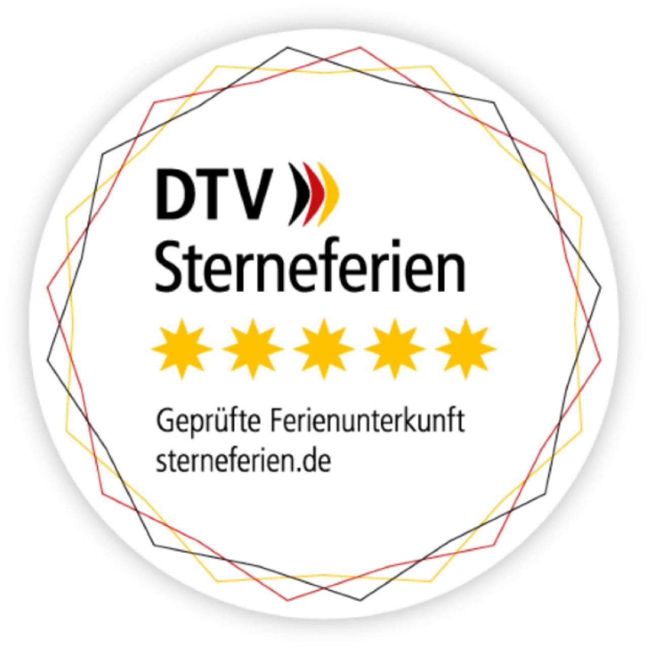 5 Sterne Bahnhoftraum, Appartement "Waldliebe" 133Qm, Grosse Terrasse 70Qm, Qr Code Scannen Fuer Virtuellen Rundgang, Premium Ausstattung เบราน์เฟลส์ ภายนอก รูปภาพ